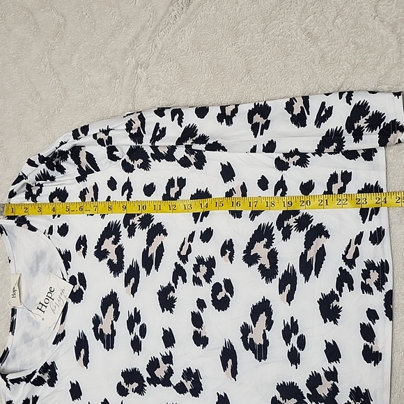 NWT Hope Horizon Stylish Animal Print Long Sleeve Top Size Large Multicolor - Picture 10 of 11